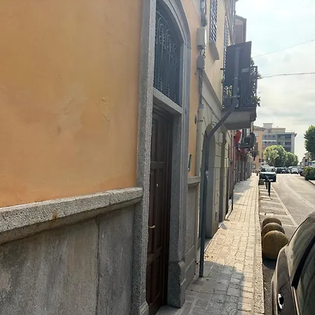 Cavour 21 Stradella